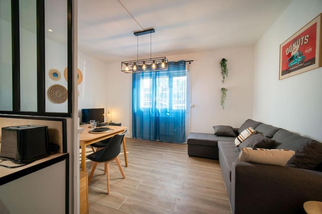 מרסיי Fully Equiped Wifi Apartment Sleeps 6 מראה חיצוני תמונה